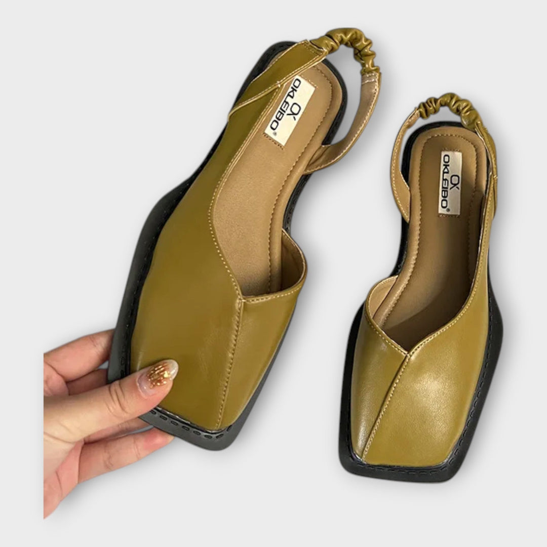 Moccasins in Faux Leather with Elastic Heel
