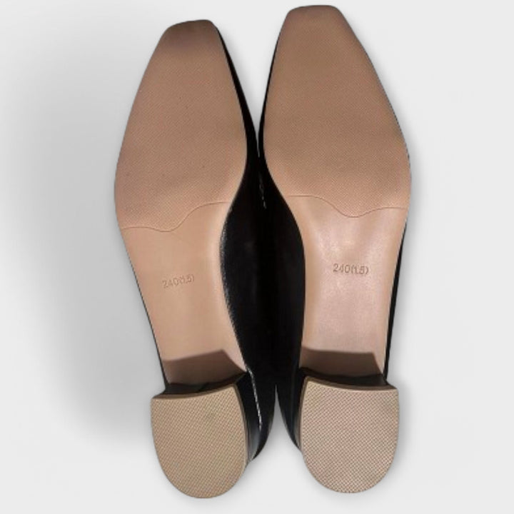 Monika - Comfortable Slipper