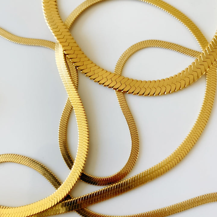 Shiny Snake Necklace