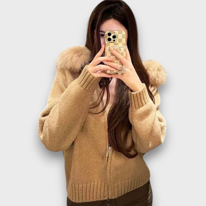 Alisanne – Zip-Up Knit Jacket with Faux Fur Collar
