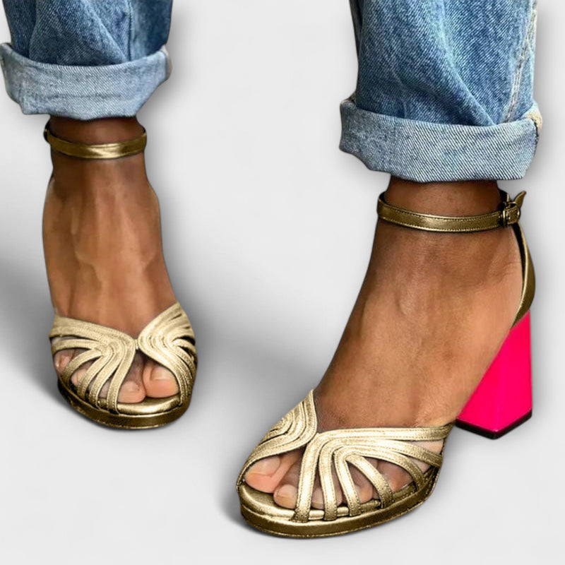 Gold and Pink Glamour in Unique Companionship
