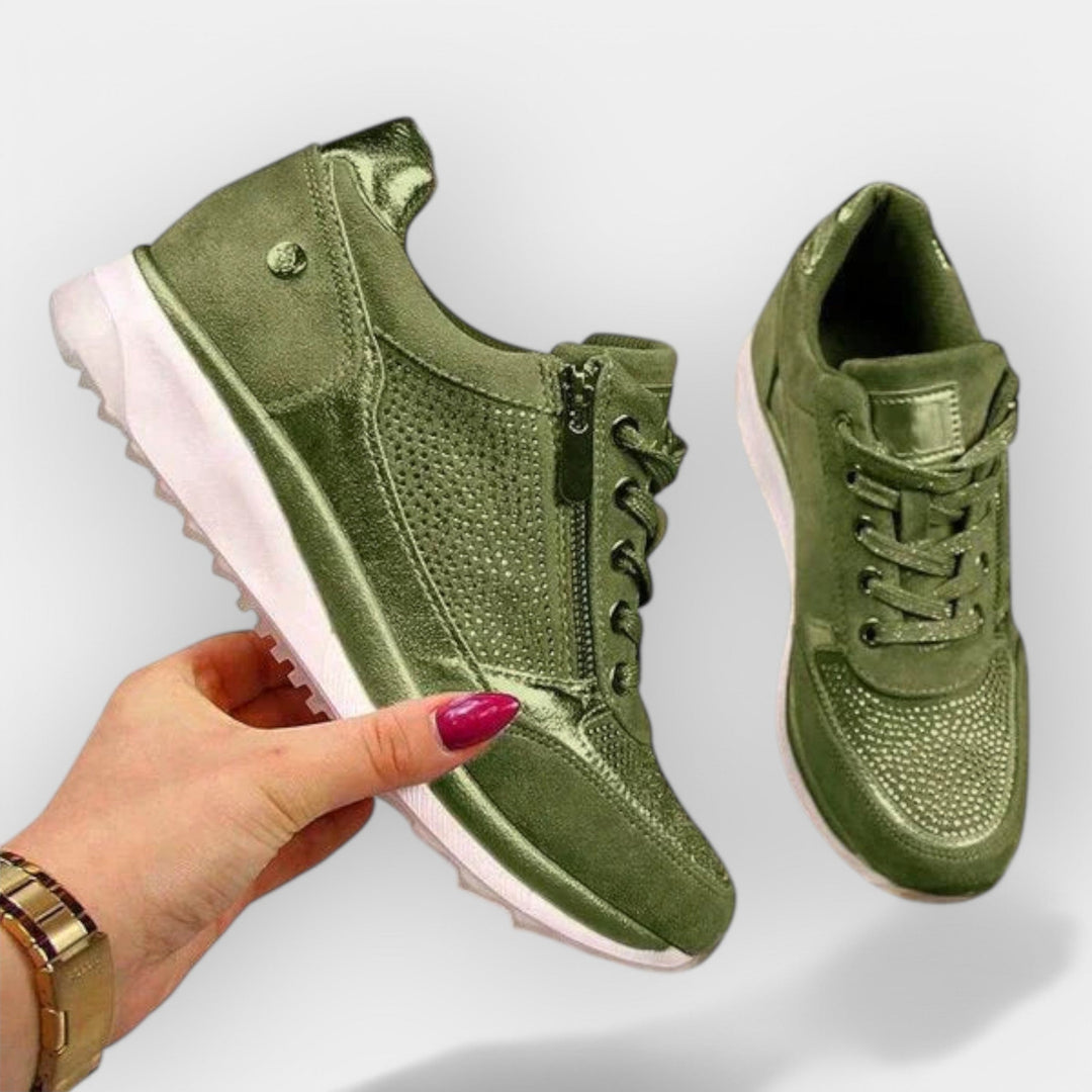 Anatomical Sneakers with Zipper