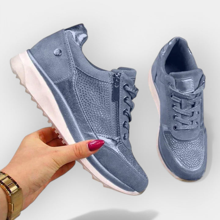 Anatomical Sneakers with Zipper