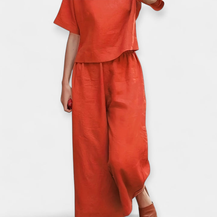 Airy Pants Set with Short-Sleeved Top