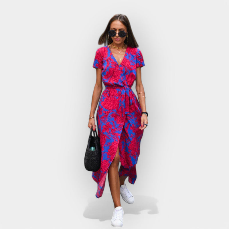 Dress with Comfortable, Fitted Design