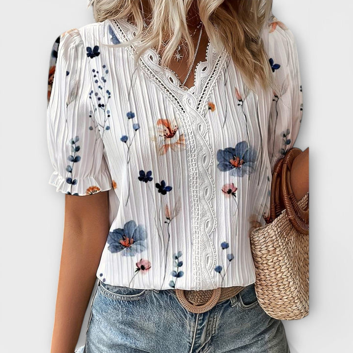 Emily - Fashion Blouse with V-Neck