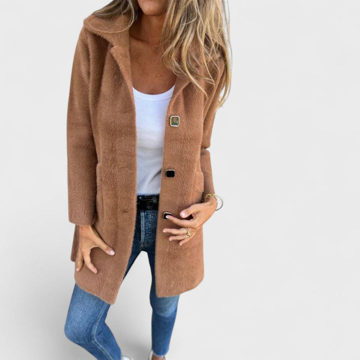 Marce - Elegant and Sturdy Coat