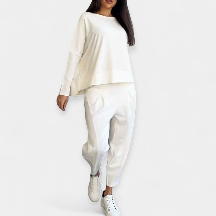 Composition with Long Sleeves