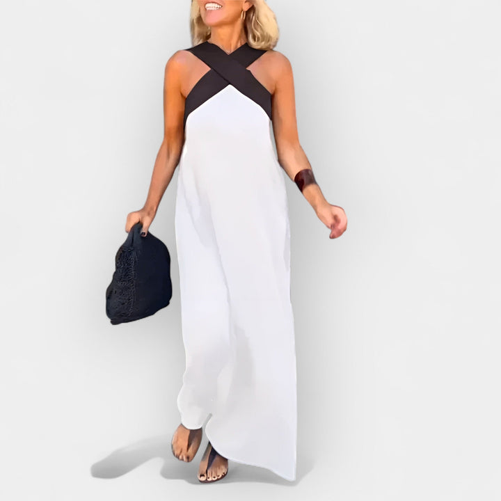 Airy Dress with Crossed Cut