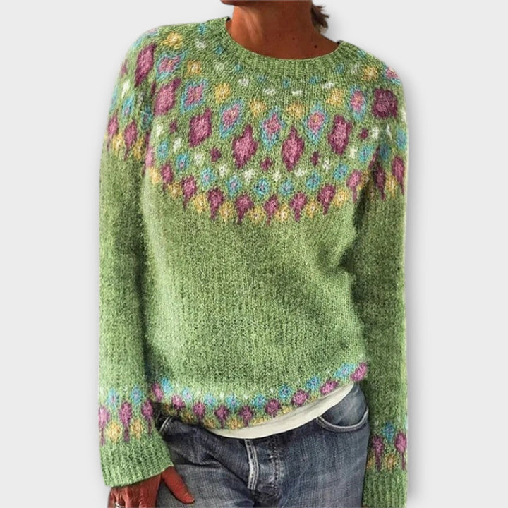 Devyn - Casual and Cozy Pullover
