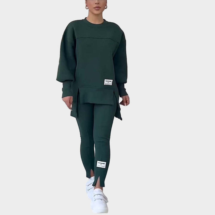 Sweatshirt Set with Leggings and Modern Comfort