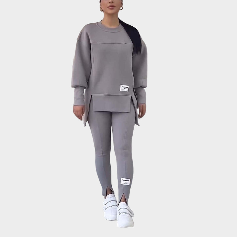 Sweatshirt Set with Leggings and Modern Comfort