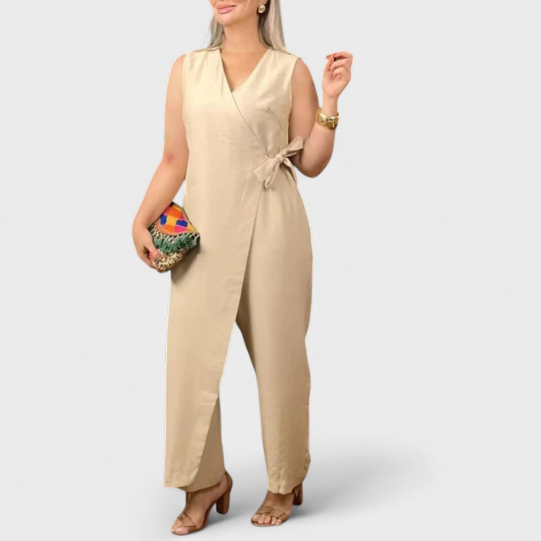 Inès - Elegant jumpsuit with V-neck